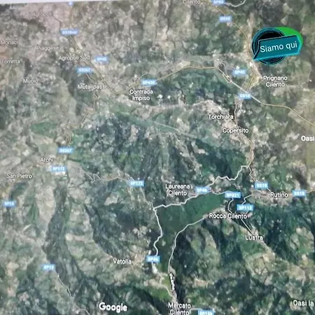 ベッド・アンド・ブレックファスト La Vecchia Taverna Prignano Cilento