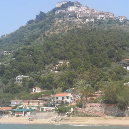 La Vecchia Taverna Bed & Breakfast
