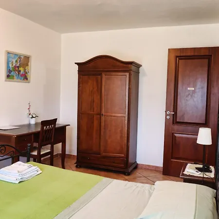 La Vecchia Taverna ベッド・アンド・ブレックファスト 3*