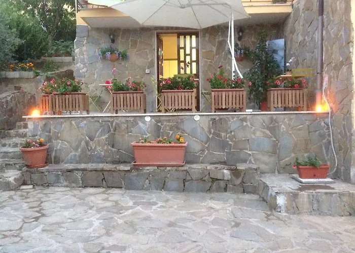 La Vecchia Taverna Bed & Breakfast